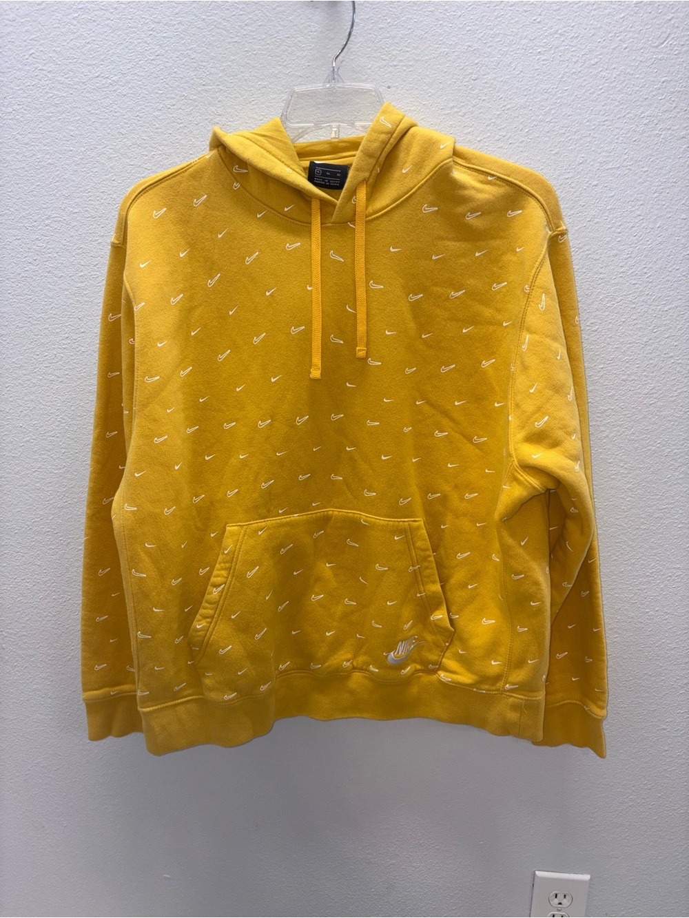 Nike Vintage Yellow Pullover All Over Swoosh LOGO Sweatshirt Size XL